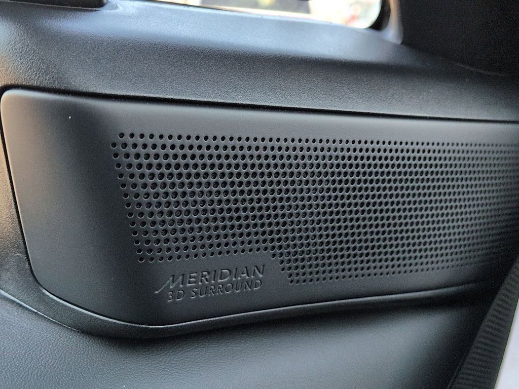 Thumbnail: 2026 Land Rover Range Rover Sport - 18