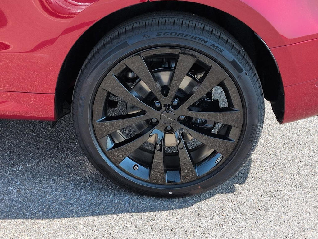 Thumbnail: 2026 Land Rover Range Rover Sport - 8