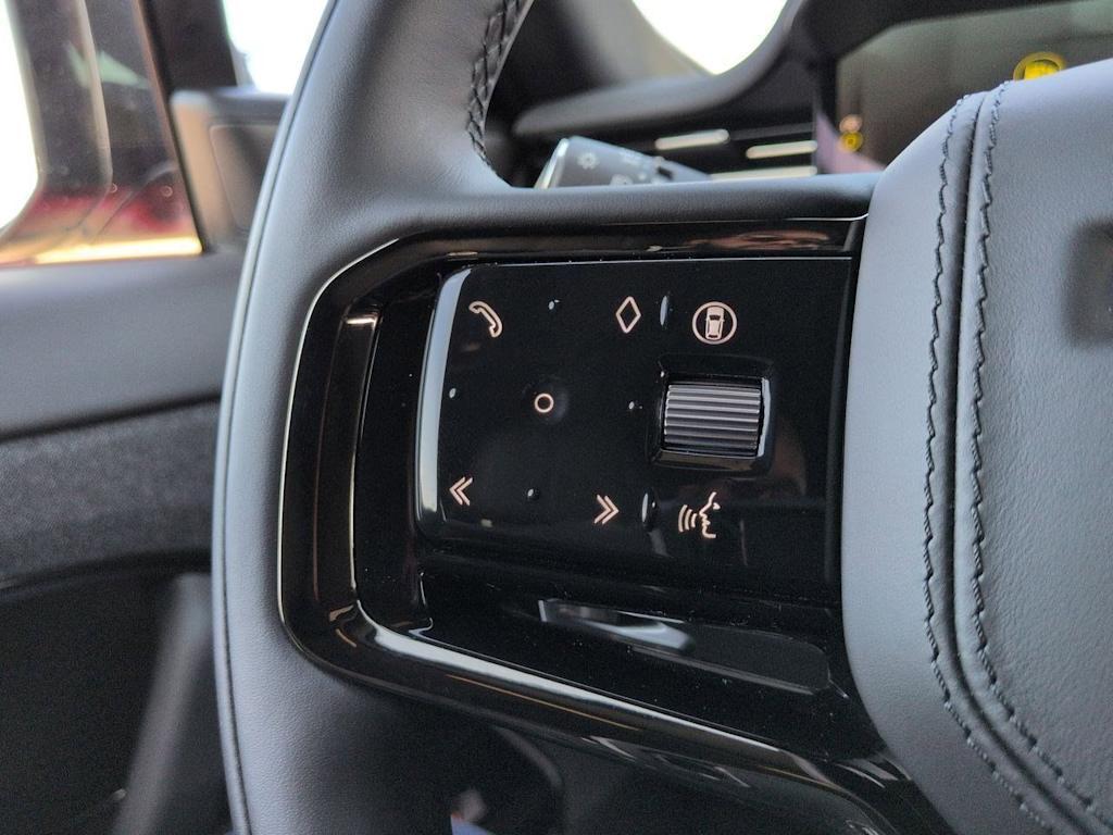 Thumbnail: 2026 Land Rover Range Rover Sport - 28