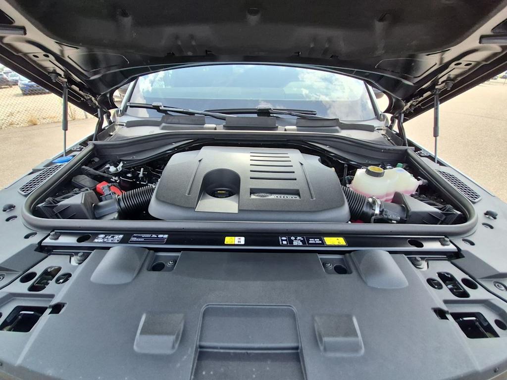 Thumbnail: 2027 Land Rover Range Rover Sport - 9