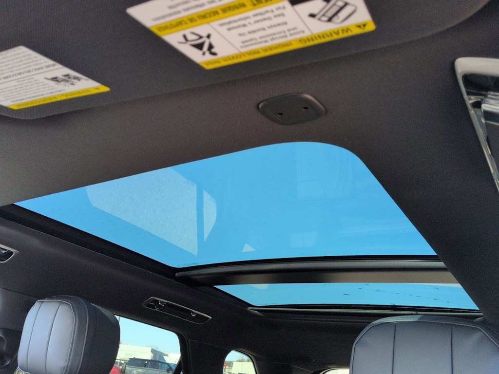 Thumbnail: 2026 Land Rover Range Rover Sport - 24