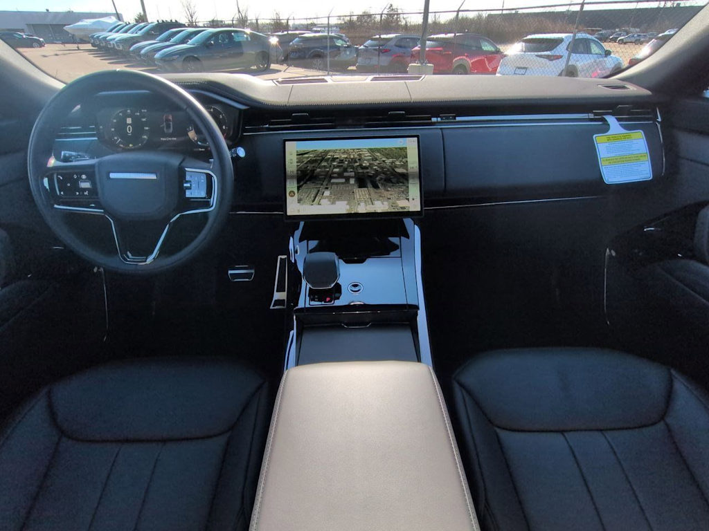 Thumbnail: 2026 Land Rover Range Rover Sport - 10