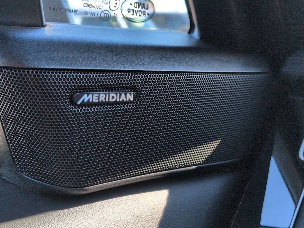 Thumbnail: 2026 Land Rover Range Rover Sport - 33