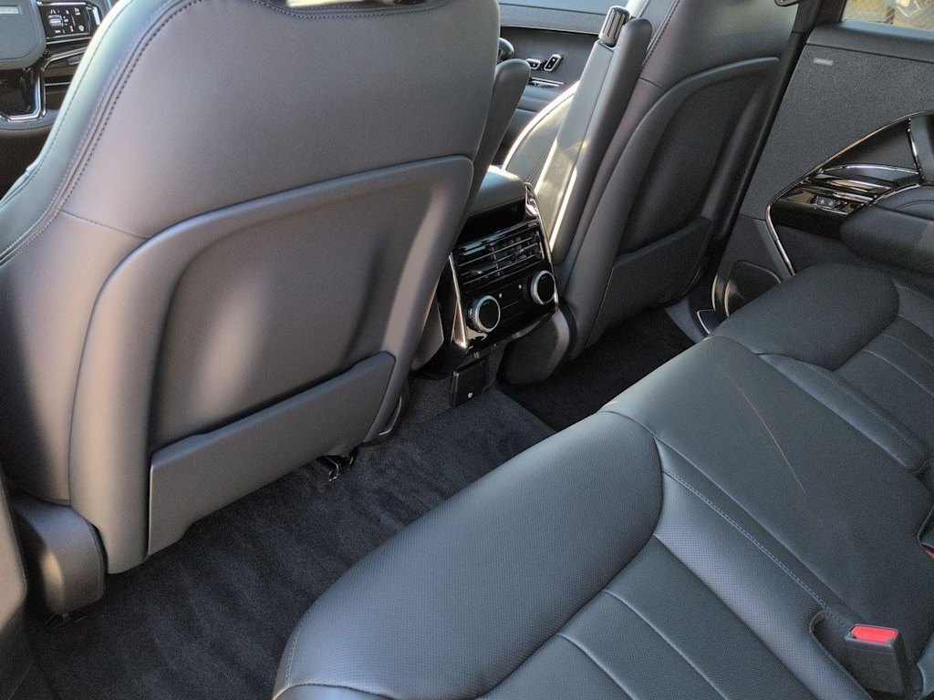 Thumbnail: 2026 Land Rover Range Rover Sport - 13