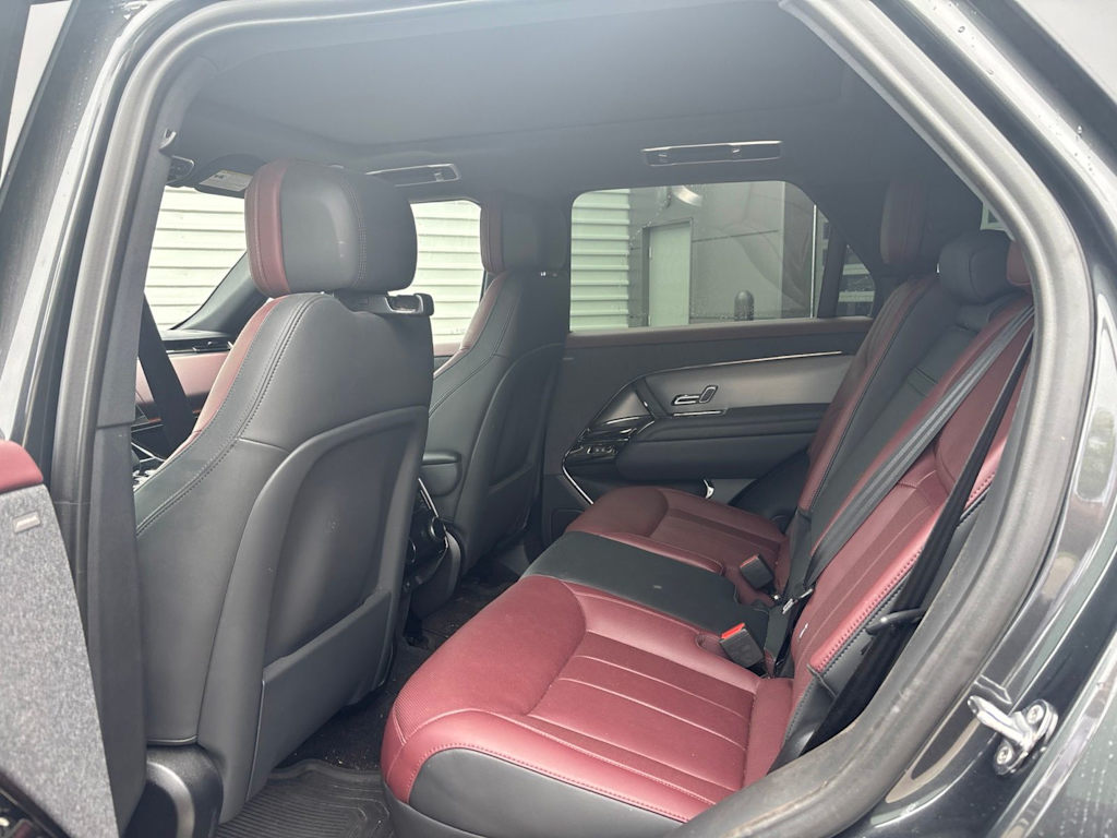 Thumbnail: 2024 Land Rover Range Rover Sport - 6