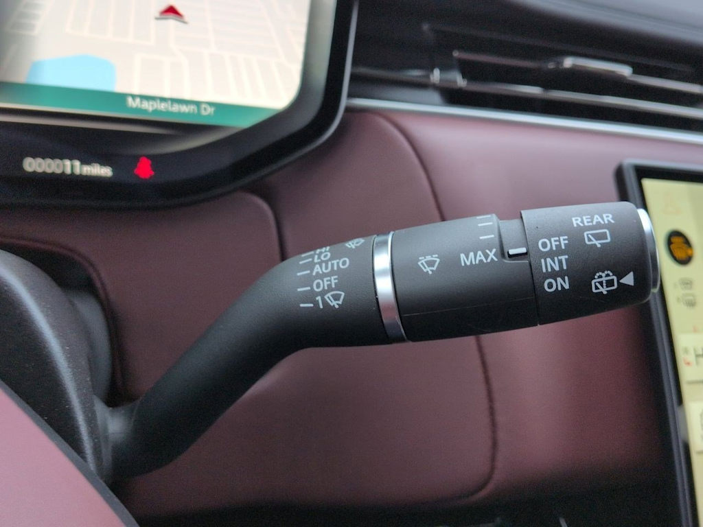 Thumbnail: 2026 Land Rover Range Rover Sport - 30