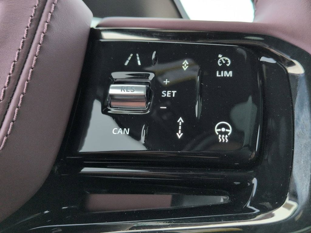 Thumbnail: 2026 Land Rover Range Rover Sport - 29