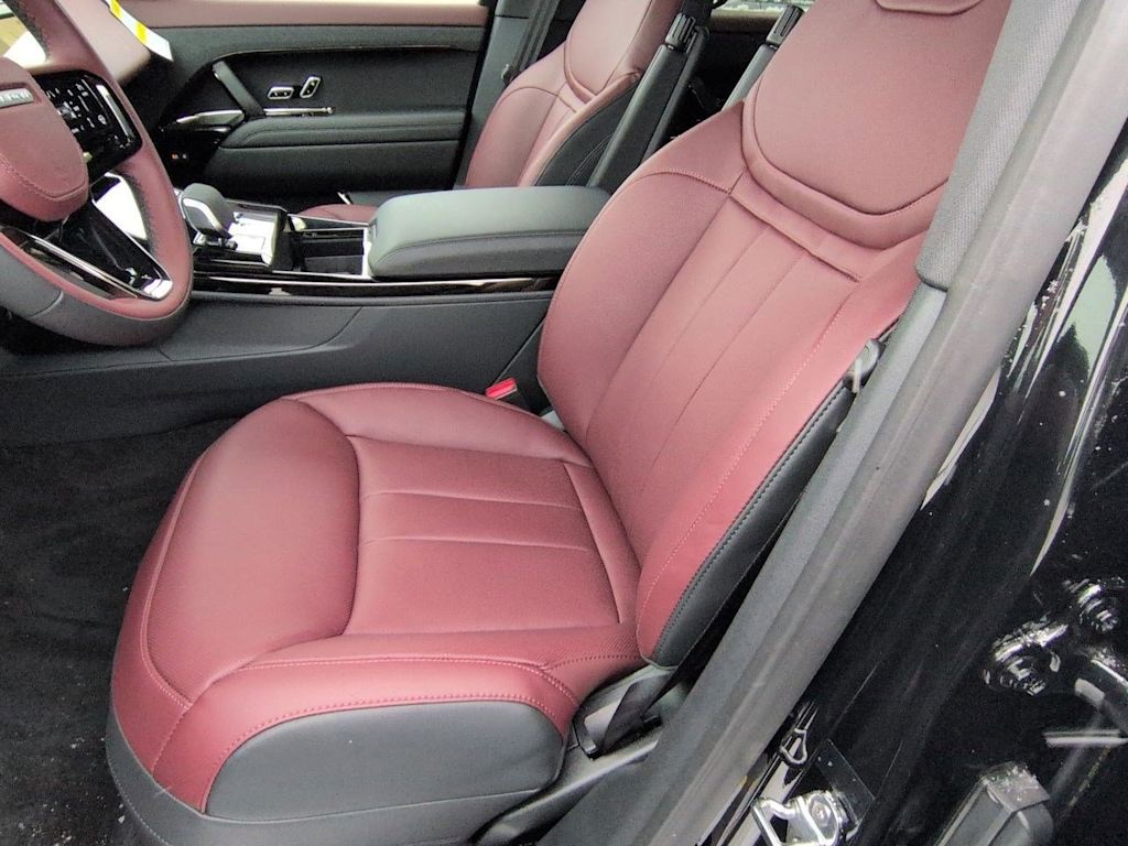 Thumbnail: 2026 Land Rover Range Rover Sport - 11