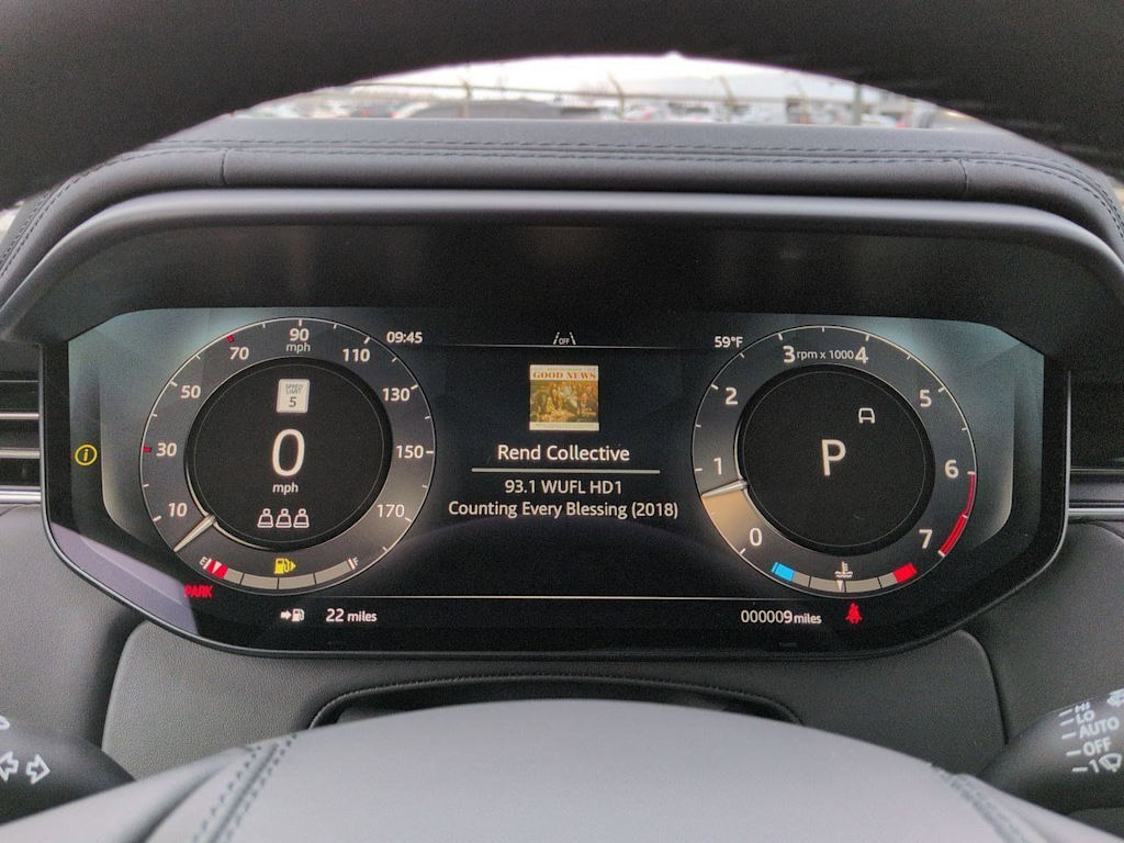 Thumbnail: 2026 Land Rover Range Rover Sport - 17