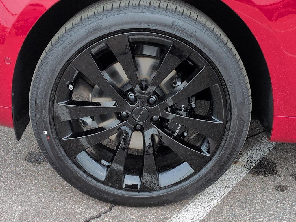 Thumbnail: 2026 Land Rover Range Rover Sport - 8