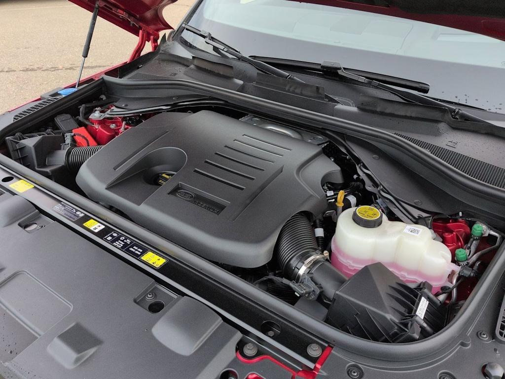 Thumbnail: 2026 Land Rover Range Rover Sport - 9