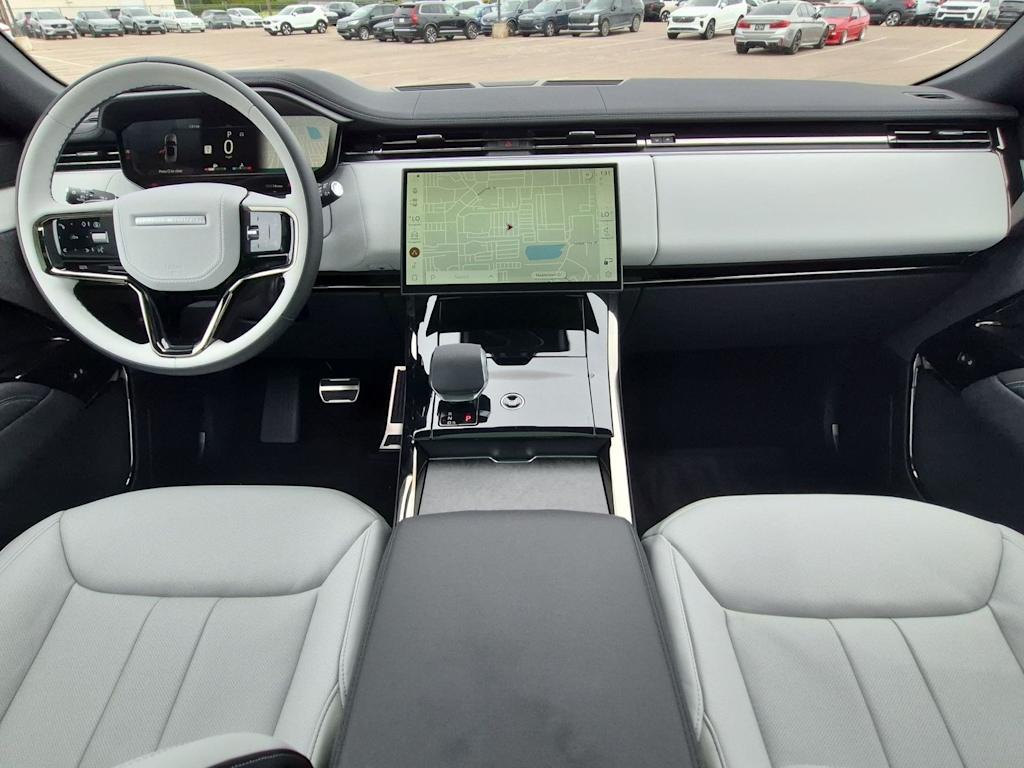 Thumbnail: 2027 Land Rover Range Rover Sport - 10