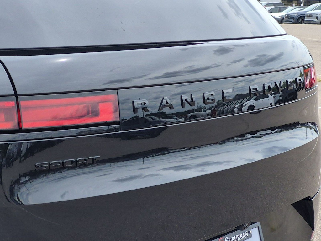 Thumbnail: 2027 Land Rover Range Rover Sport - 24