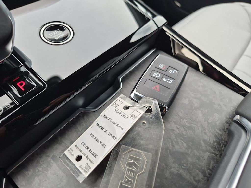 Thumbnail: 2027 Land Rover Range Rover Sport - 18