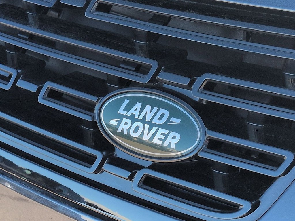 Thumbnail: 2026 Land Rover Range Rover Sport - 22