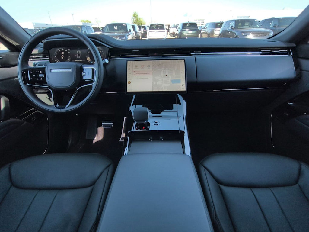 Thumbnail: 2026 Land Rover Range Rover Sport - 10