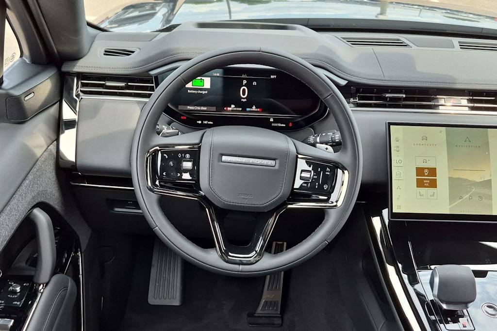 Thumbnail: 2026 Land Rover Range Rover Sport - 14