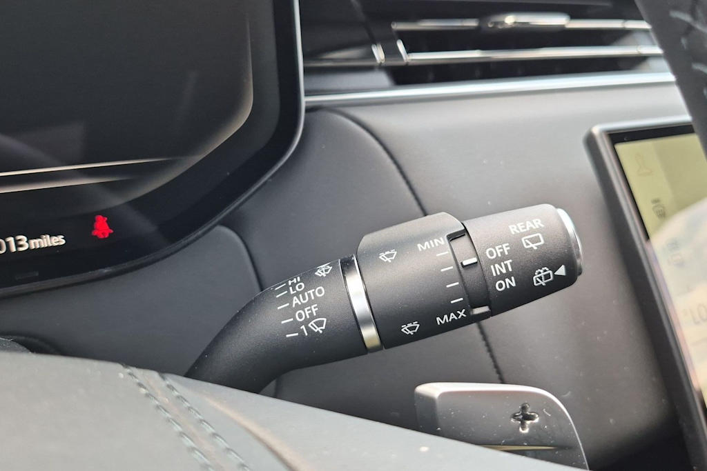 Thumbnail: 2026 Land Rover Range Rover Sport - 31