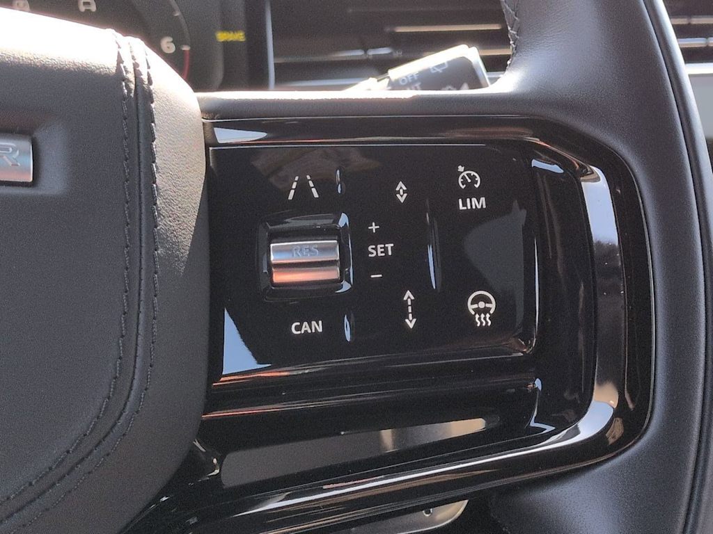 Thumbnail: 2024 Land Rover Range Rover Sport - 31