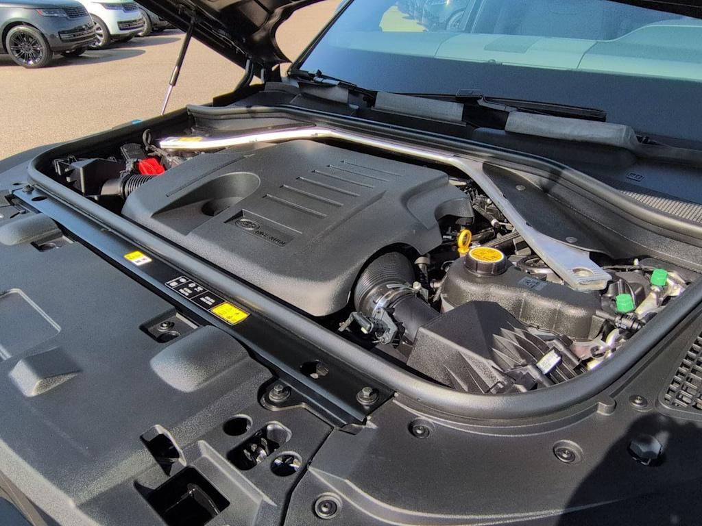 Thumbnail: 2024 Land Rover Range Rover Sport - 9