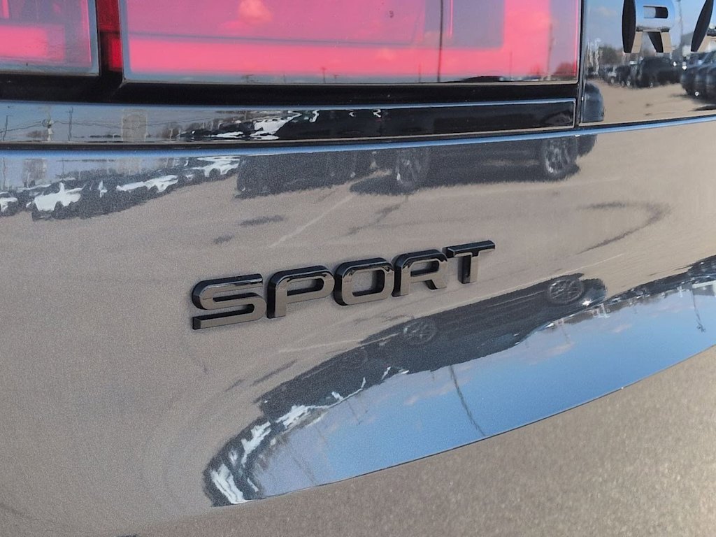Thumbnail: 2024 Land Rover Range Rover Sport - 24