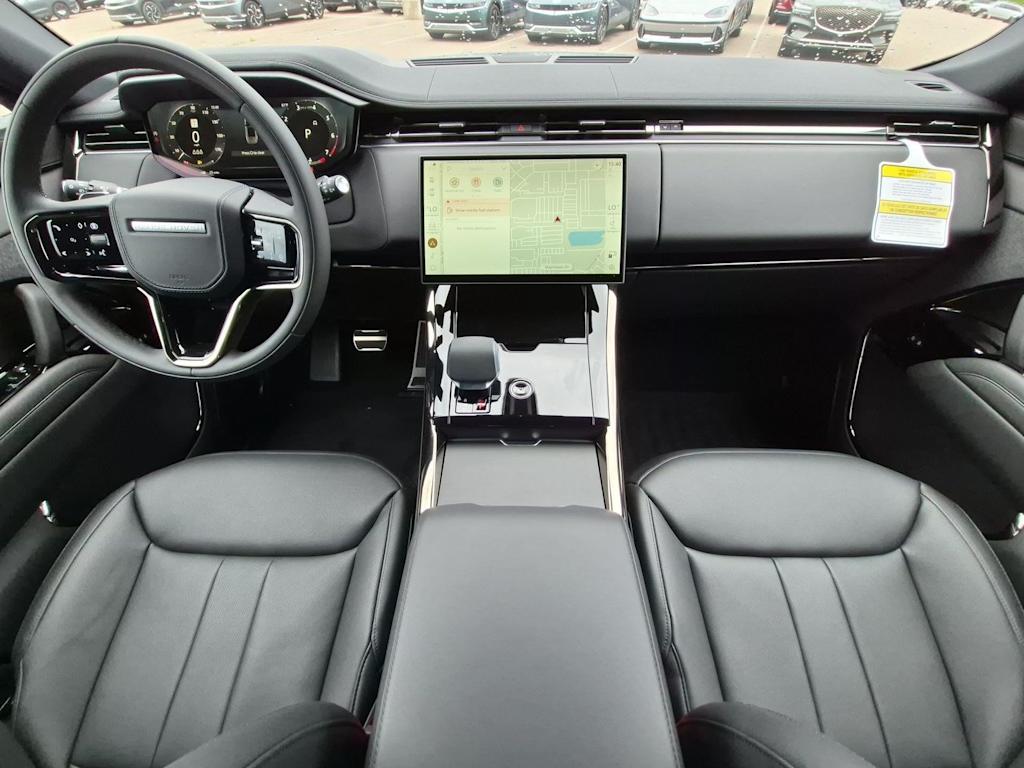 Thumbnail: 2026 Land Rover Range Rover Sport - 10