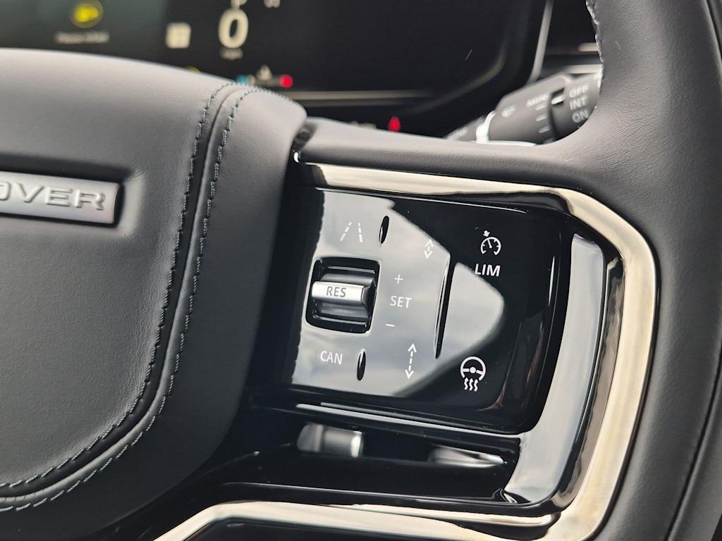 Thumbnail: 2026 Land Rover Range Rover Sport - 31