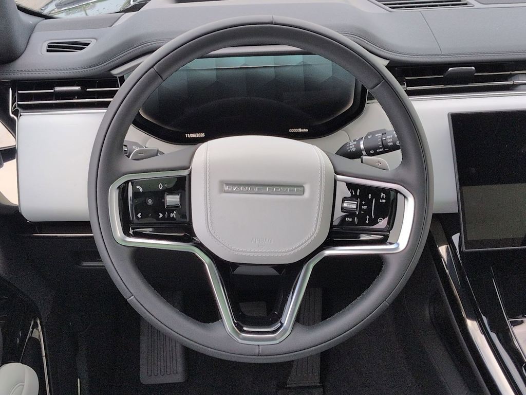 Thumbnail: 2026 Land Rover Range Rover Sport - 14