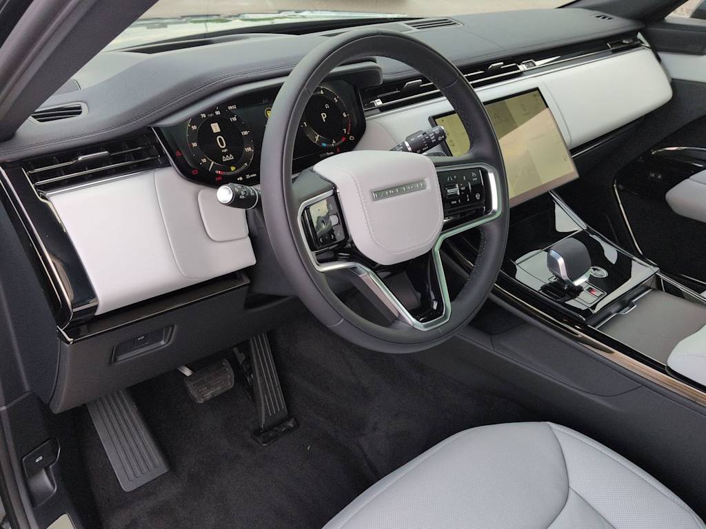 Thumbnail: 2026 Land Rover Range Rover Sport - 2