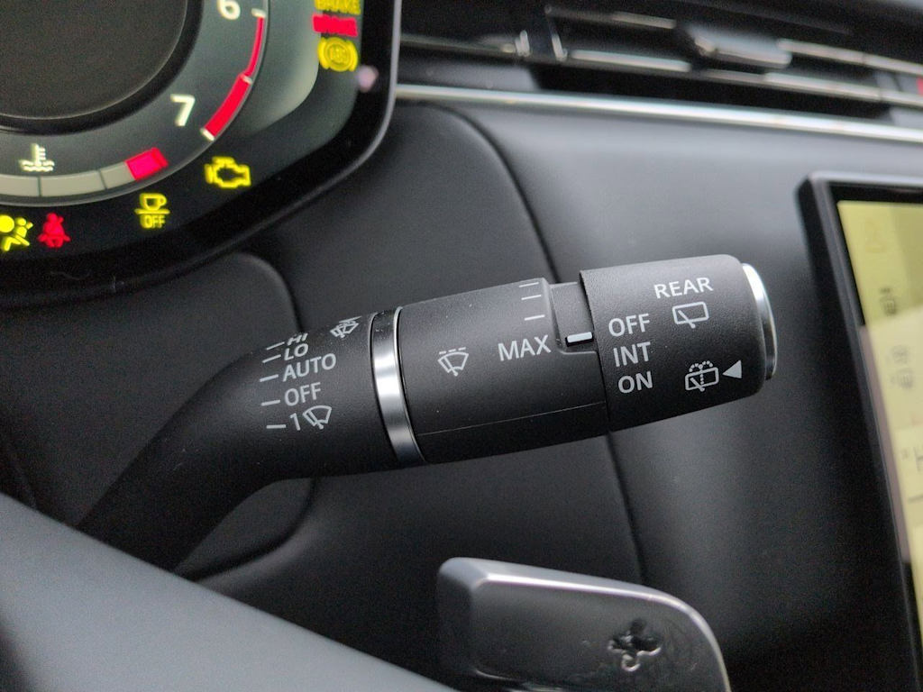 Thumbnail: 2026 Land Rover Range Rover Sport - 32