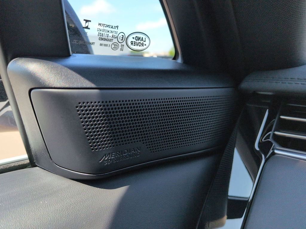 Thumbnail: 2026 Land Rover Range Rover Sport - 34