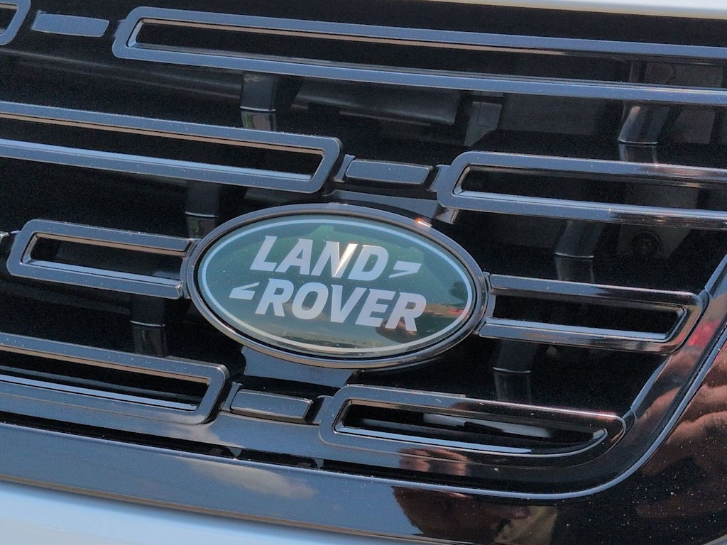 Thumbnail: 2026 Land Rover Range Rover Sport - 24