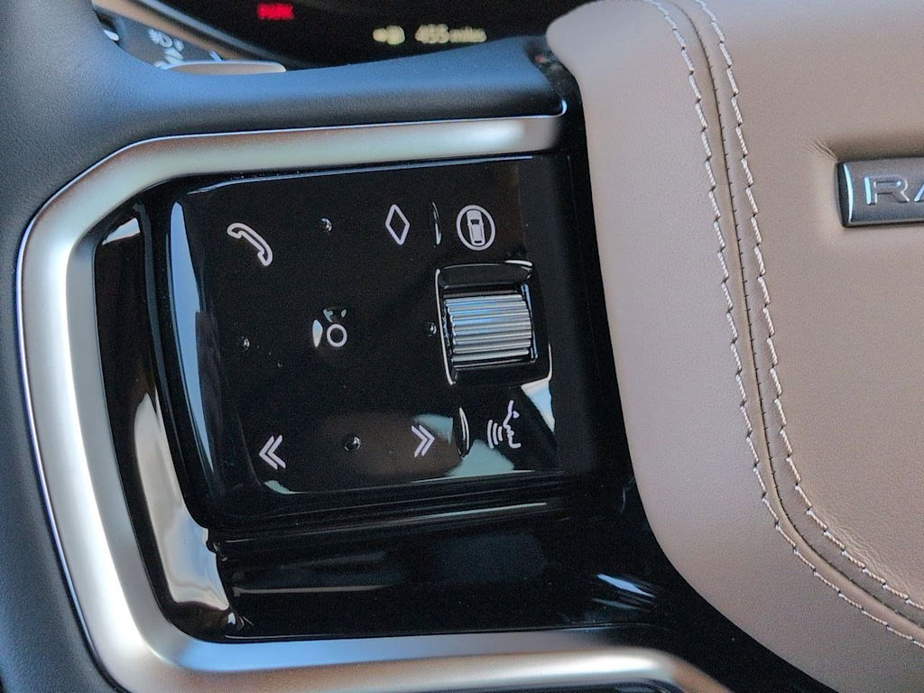 Thumbnail: 2026 Land Rover Range Rover Sport - 30