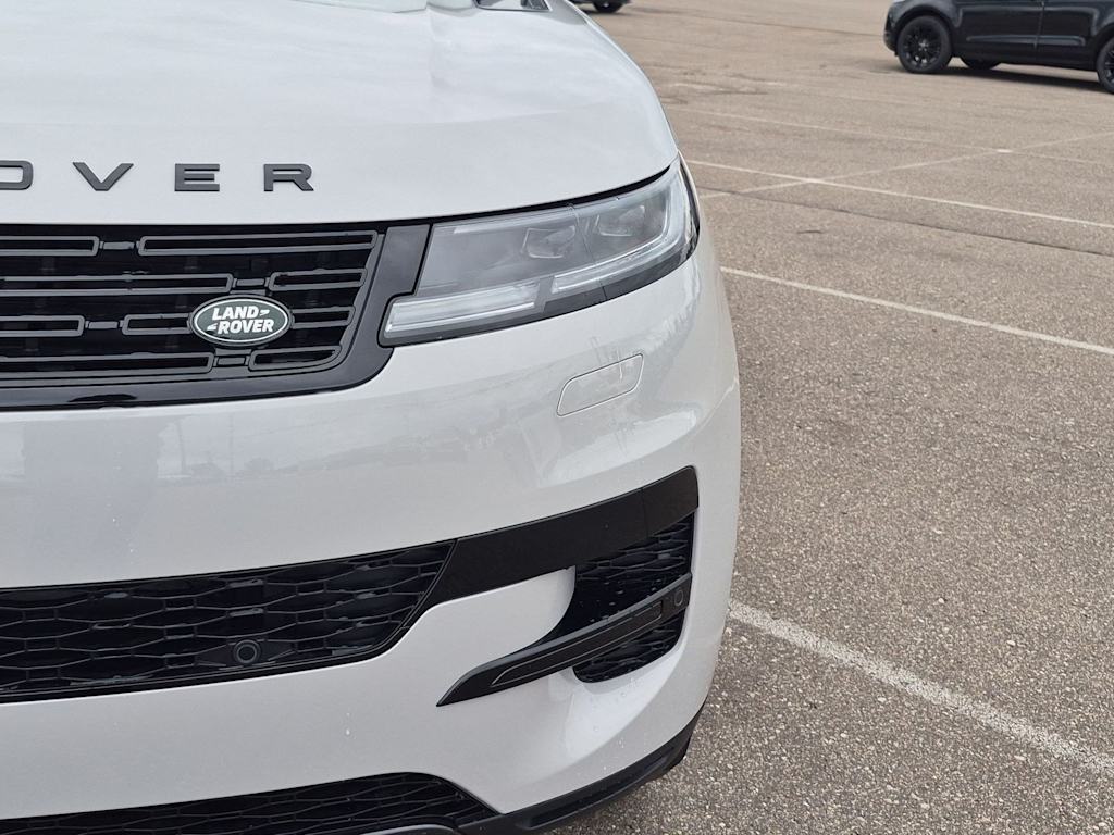Thumbnail: 2026 Land Rover Range Rover Sport - 23