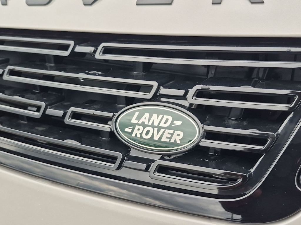 Thumbnail: 2026 Land Rover Range Rover Sport - 7