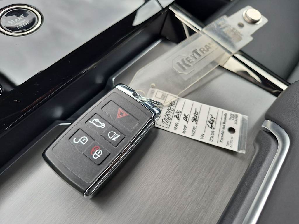Thumbnail: 2026 Land Rover Range Rover Sport - 18
