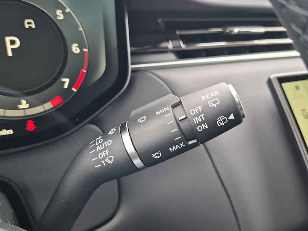 Thumbnail: 2026 Land Rover Range Rover Sport - 30