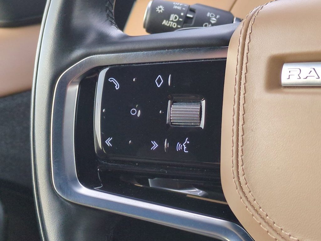 Thumbnail: 2023 Land Rover Range Rover Sport - 30