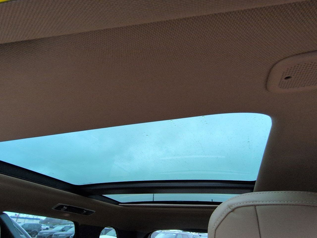 Thumbnail: 2026 Land Rover Range Rover Sport - 26