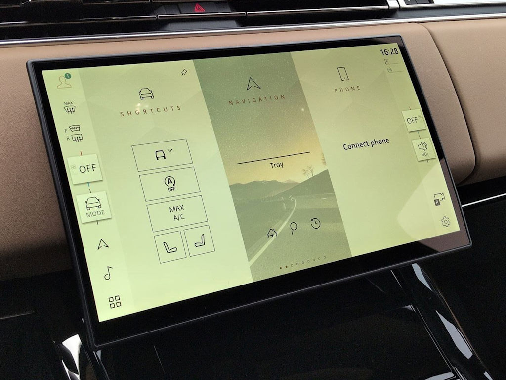 Thumbnail: 2026 Land Rover Range Rover Sport - 34