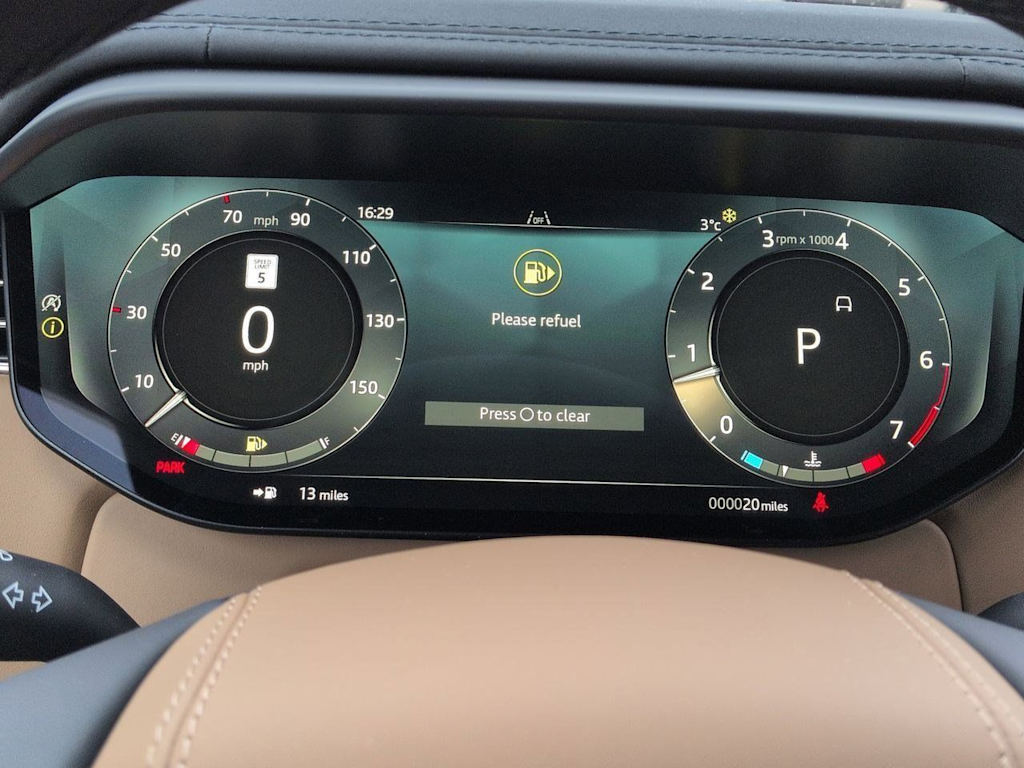 Thumbnail: 2026 Land Rover Range Rover Sport - 16