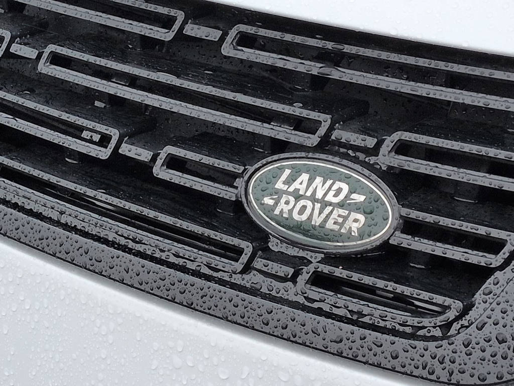 Thumbnail: 2026 Land Rover Range Rover Sport - 7