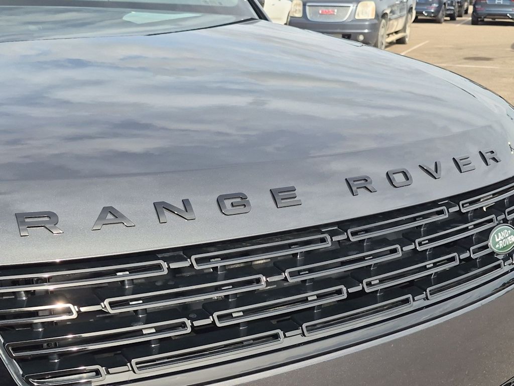 Thumbnail: 2027 Land Rover Range Rover Sport - 23