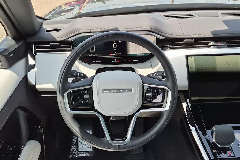 Thumbnail: 2024 Land Rover Range Rover Sport - 14