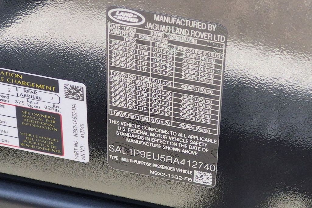 Thumbnail: 2024 Land Rover Range Rover Sport - 18