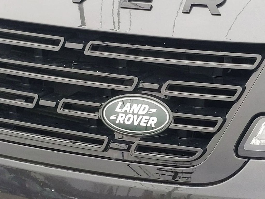 2025 Land Rover Range Rover Sport SE 22