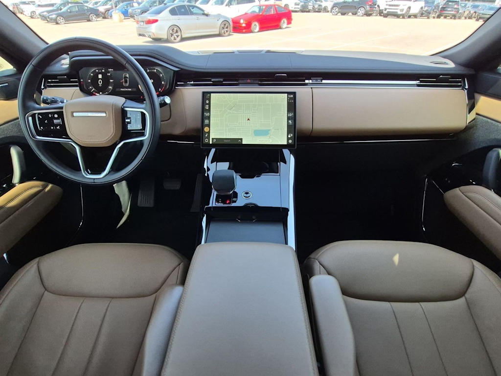 Thumbnail: 2025 Land Rover Range Rover Sport - 10