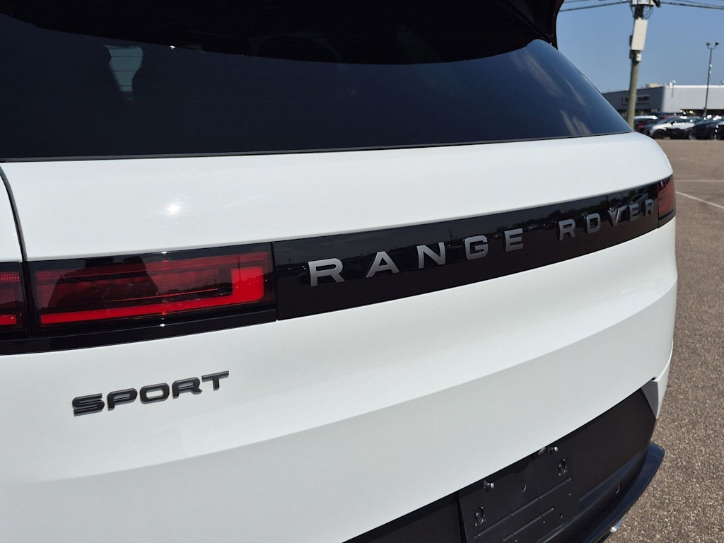 Thumbnail: 2025 Land Rover Range Rover Sport - 24