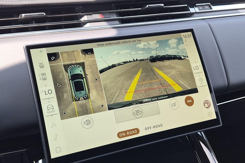 Thumbnail: 2026 Land Rover Range Rover Sport - 33