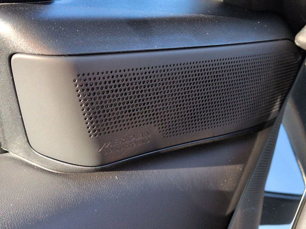 Thumbnail: 2026 Land Rover Range Rover Sport - 35